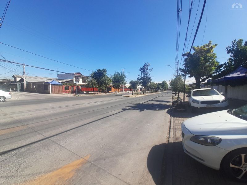 Casa 4D/1B 50 m2 construidos. Trinidad con Joaquín Edwards Bello